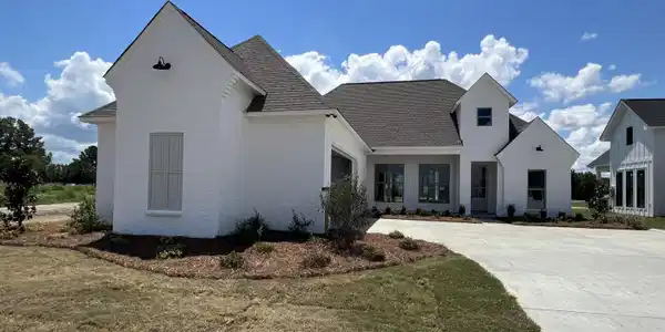 274 Arbor Trails