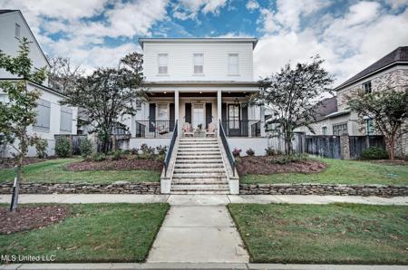 162 Natchez Drive N