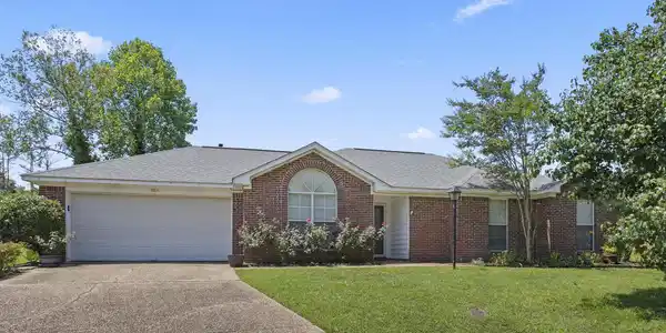 1013 Brashears Point