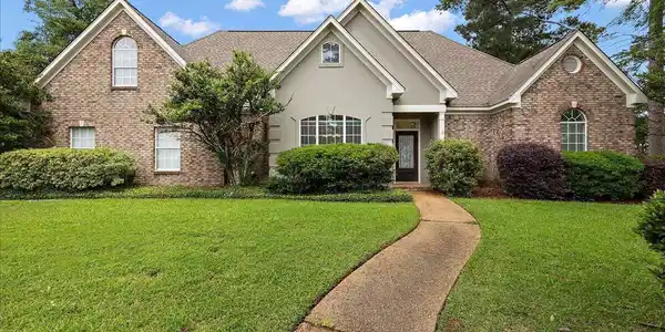 402 Northbay Drive