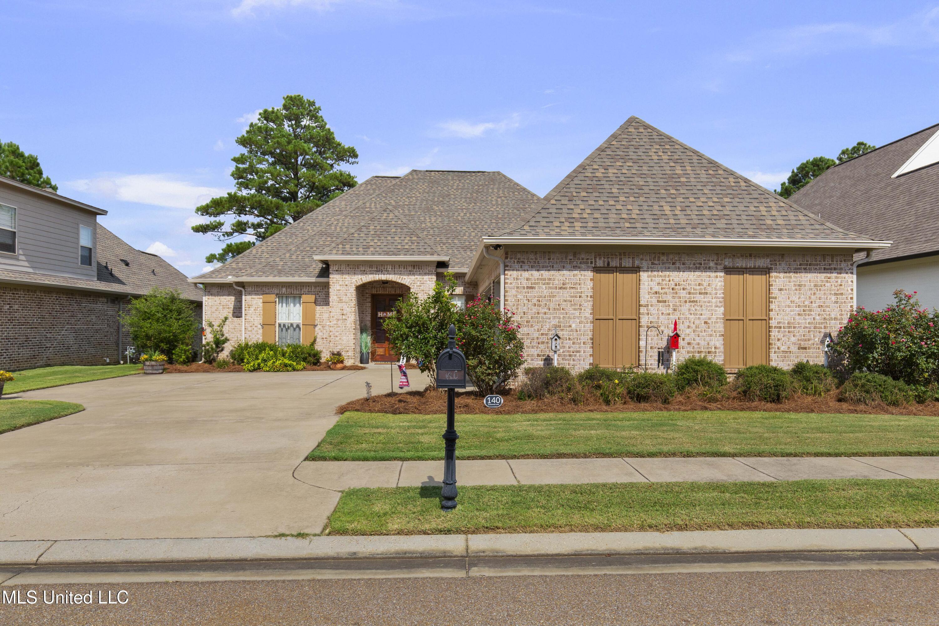 Image 1: 140 Greenway Ln