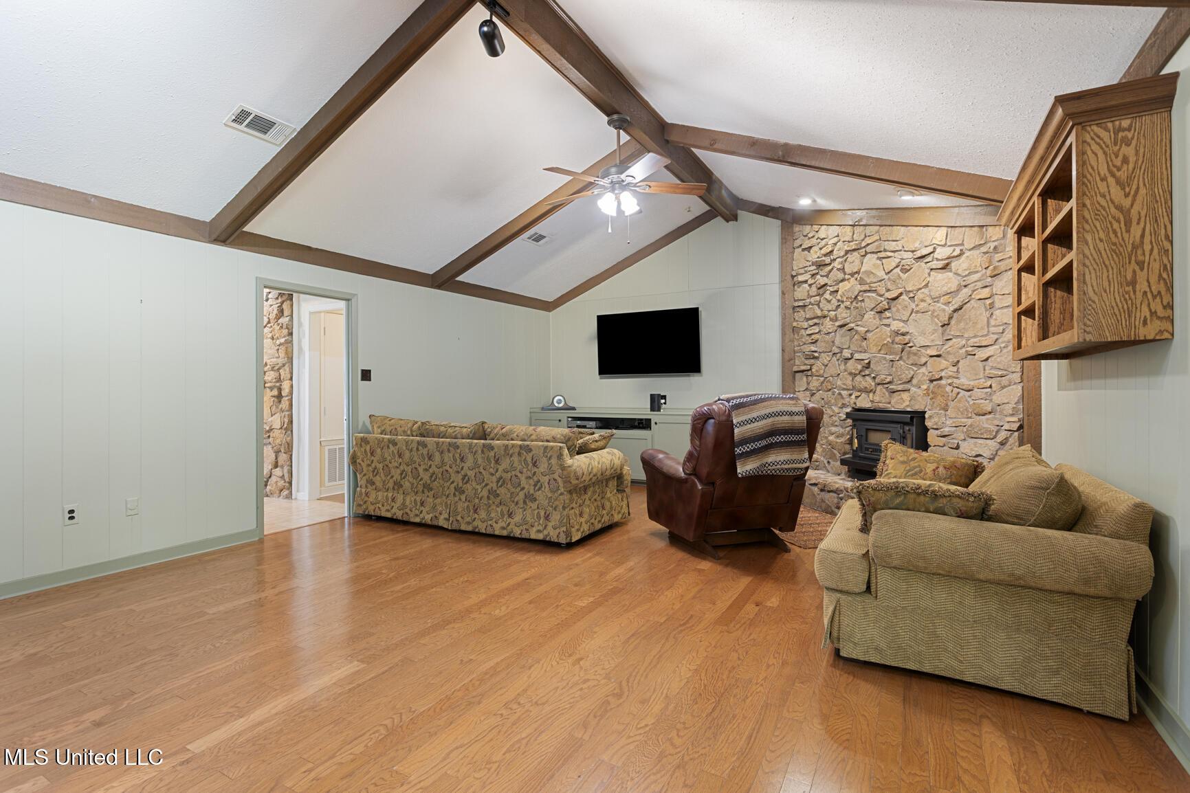 Image 4: 69 Terrapin-10