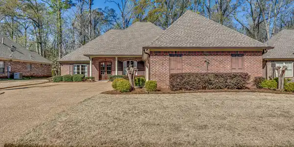 175 Eastside Drive