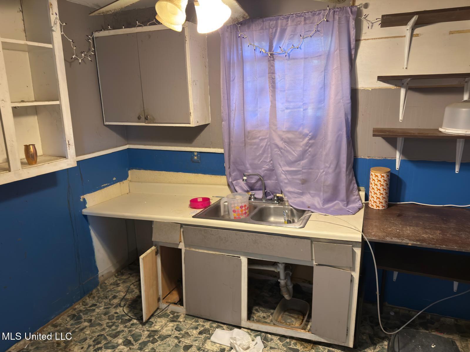 Image 4: Lake Dockery 4