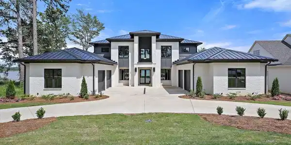 122 Neptune Shore