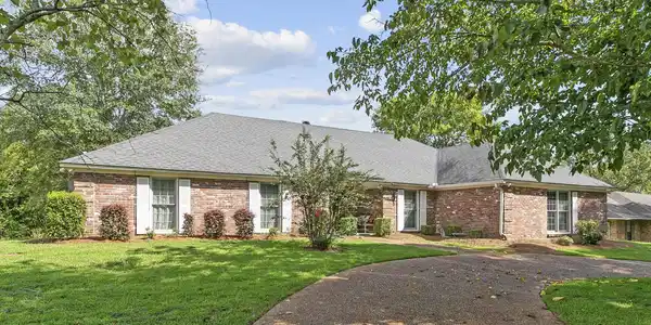 306 Arapaho Lane