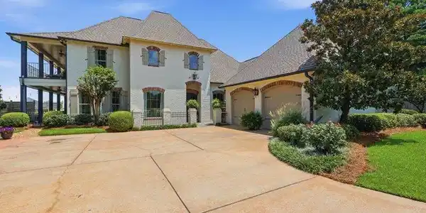 57 Grandview Circle