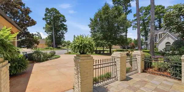 Image 4: 004-57 Grande View _ Hometousms.com