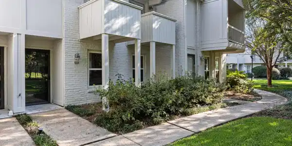 550 Post Road
