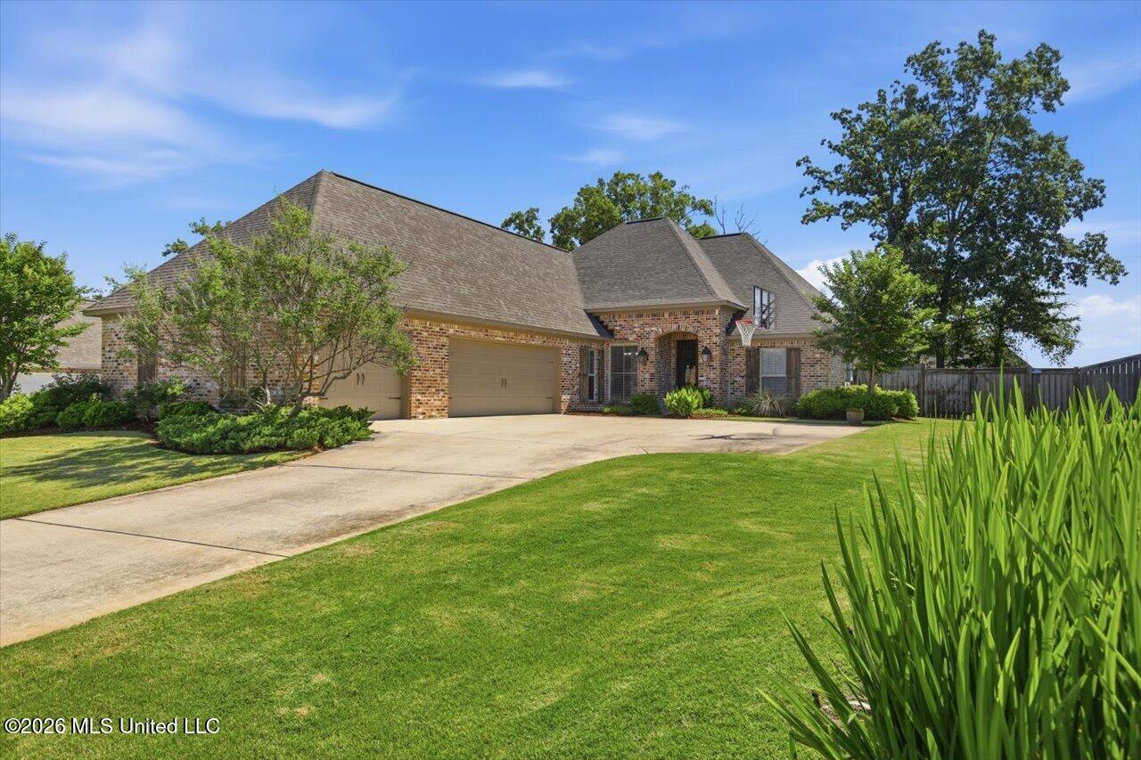 Image 4: 03-94 Brisco St _ Hometoursms.com