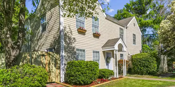 859 Harbor Bend Drive
