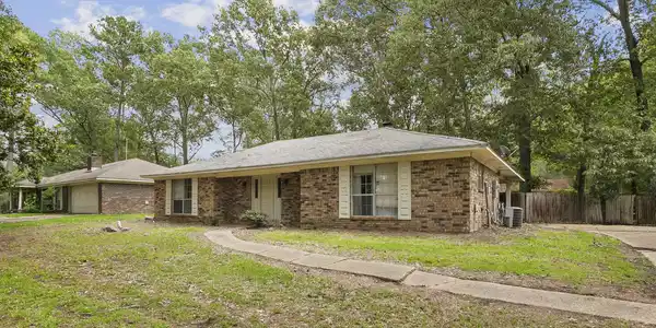 104 Sweetgum Road N