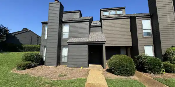 29 Lake Barnett Drive