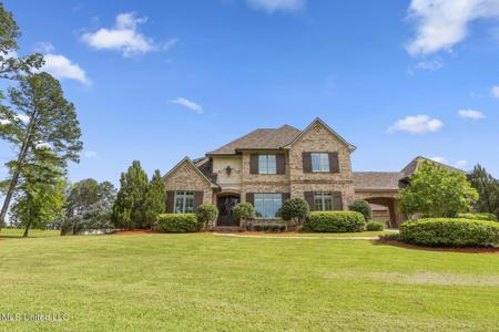 430 Johnstone Drive