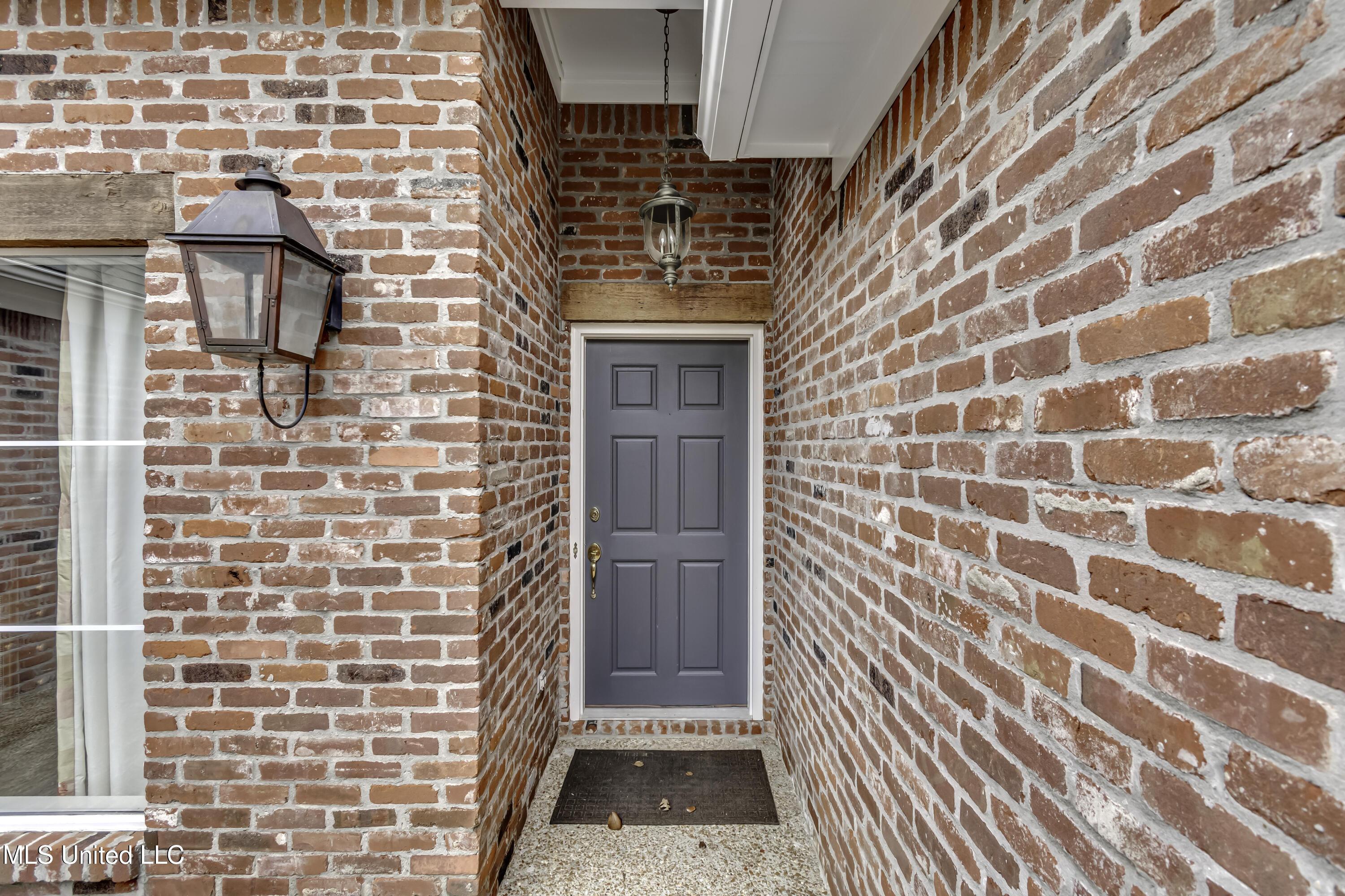 Image 3: 766 Danforth Dr--2