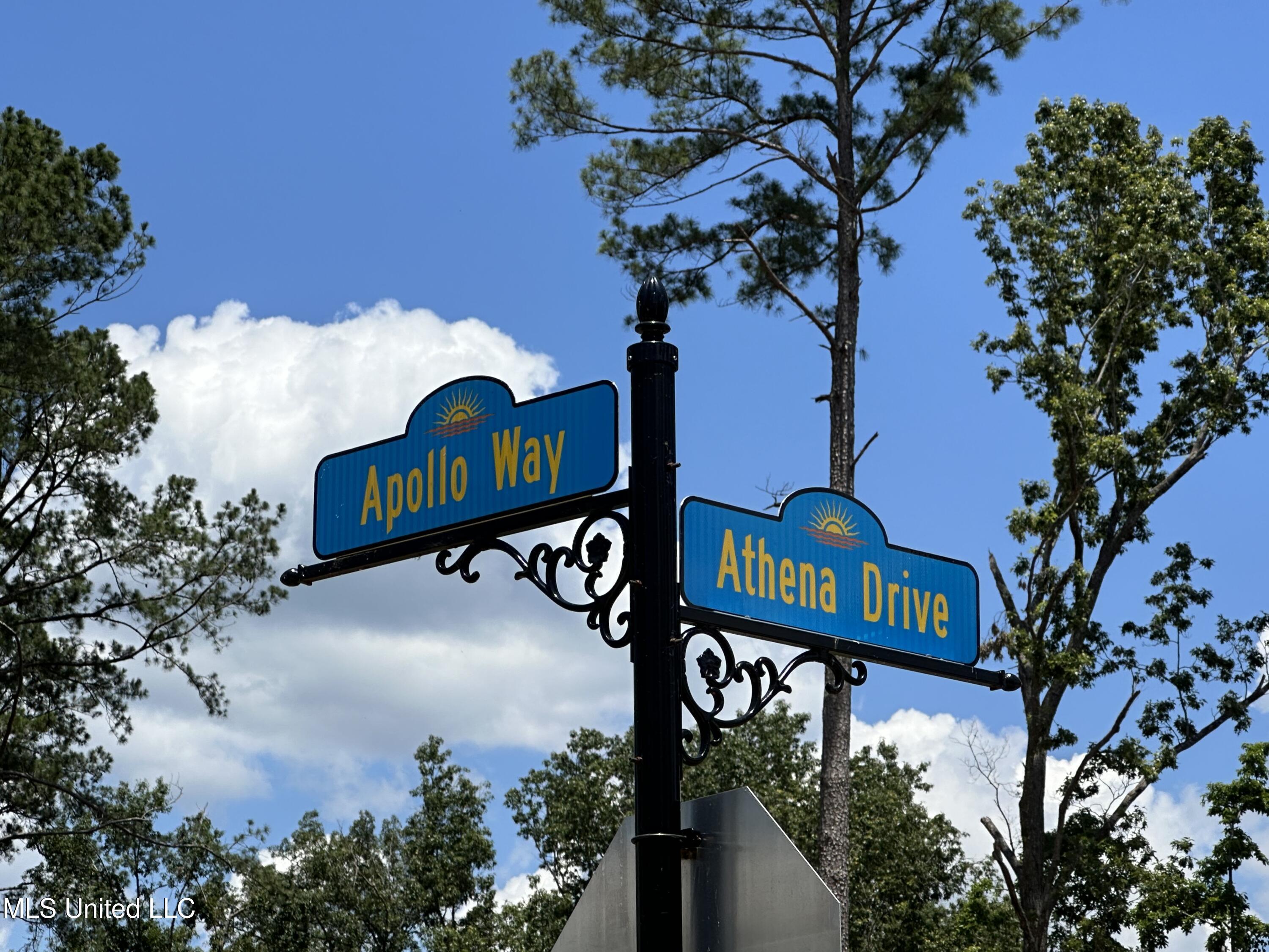 Image 4: Expedition Point Apollo and Athena Sign