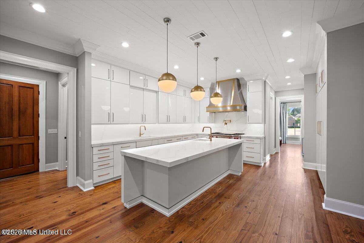 Image 3: 20240510213353246566000000-o