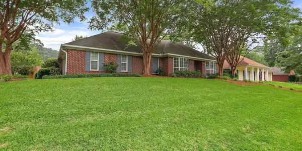 118 Hanover Drive