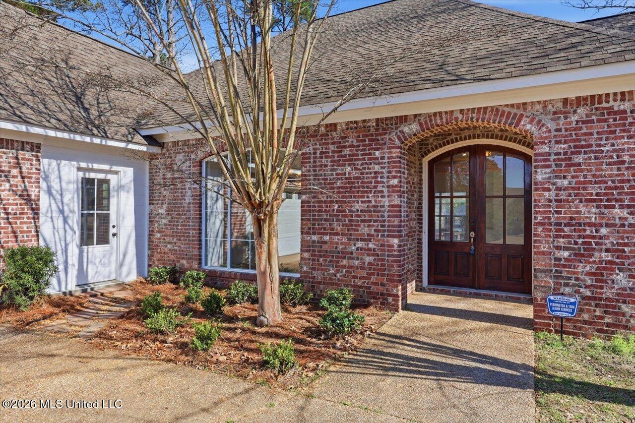 Image 4: 04-102 Fox Hollow Bend _ Home Tours MS