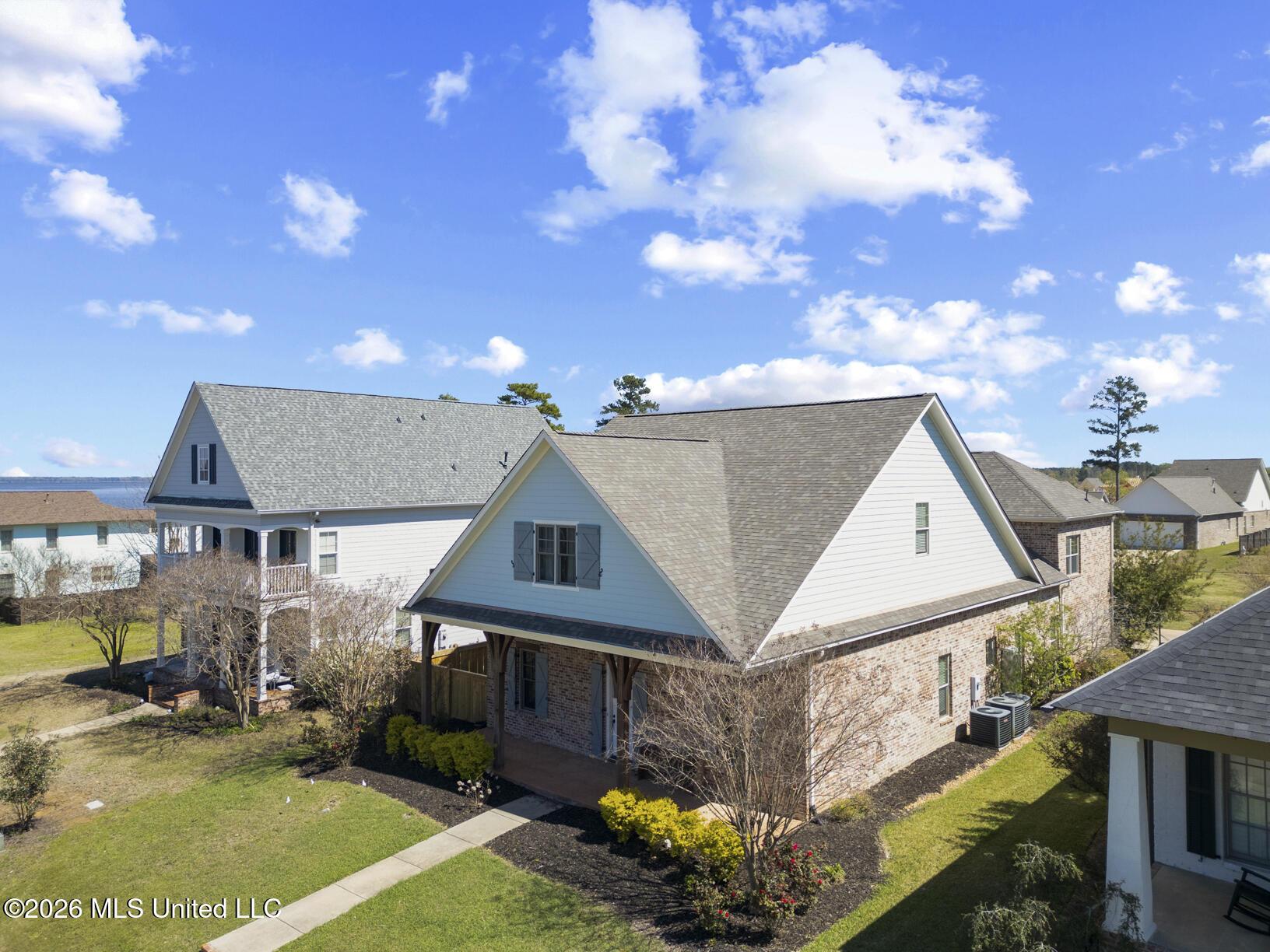 Image 1: 606 Arbor Way