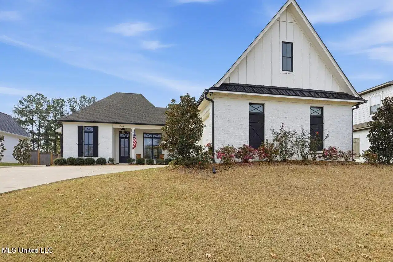 Image 1: 246 Arbor Trail Home Tours MS