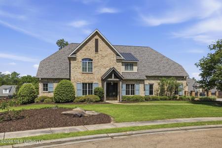 302 Crimson Crowne