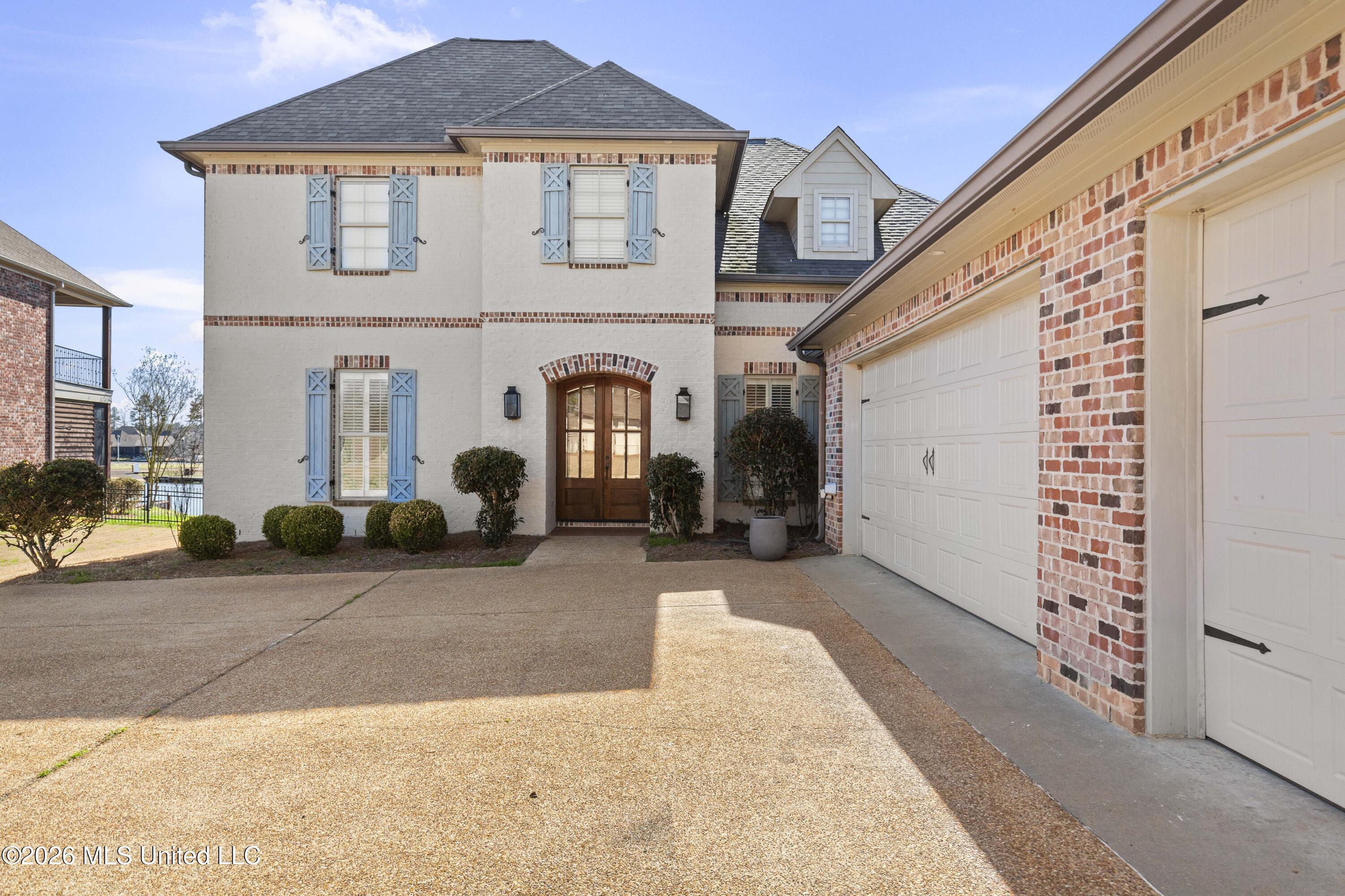 Image 3: 121 Harbor View-5