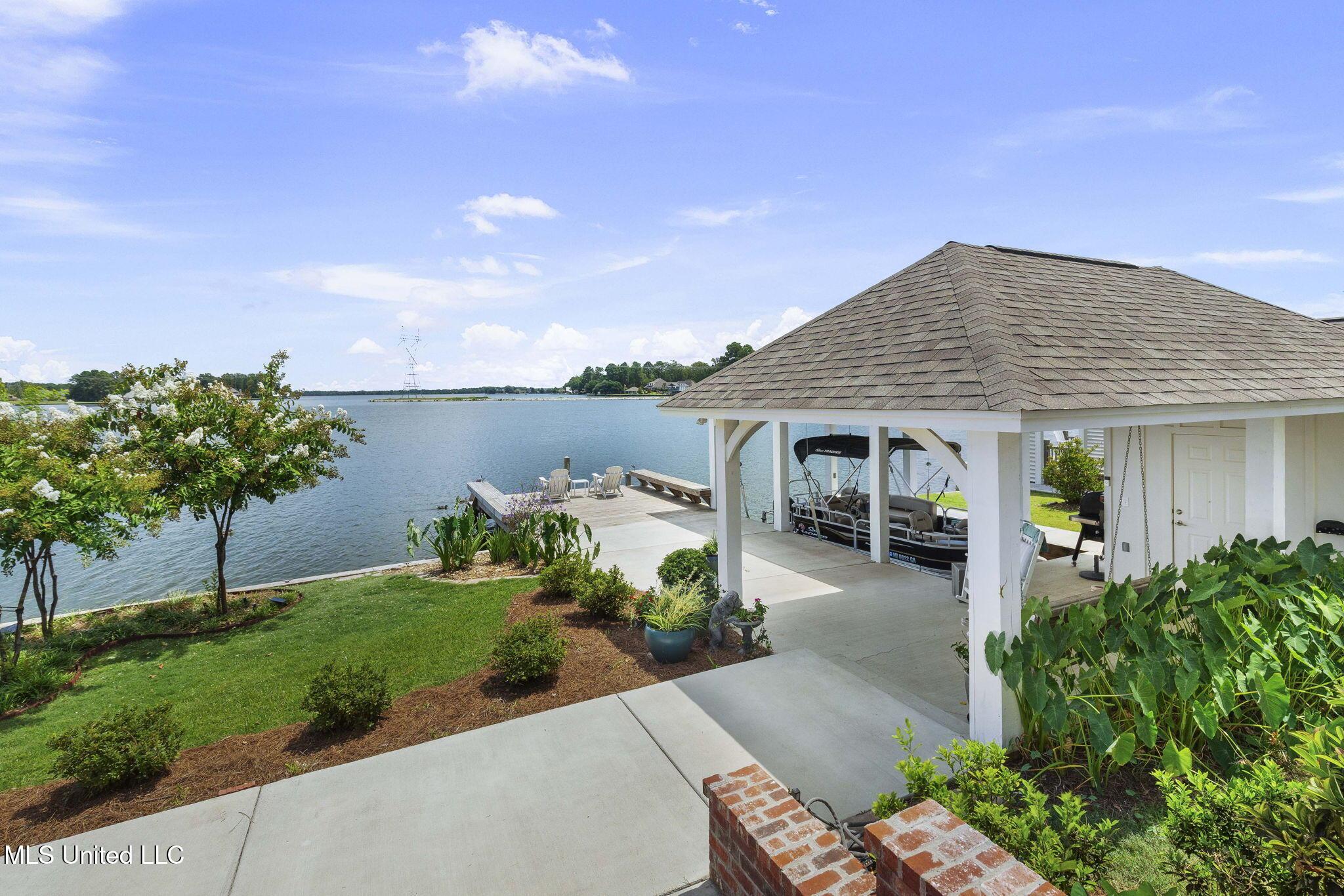 Image 4: 65-web-or-mls-144 Herons Bay-65
