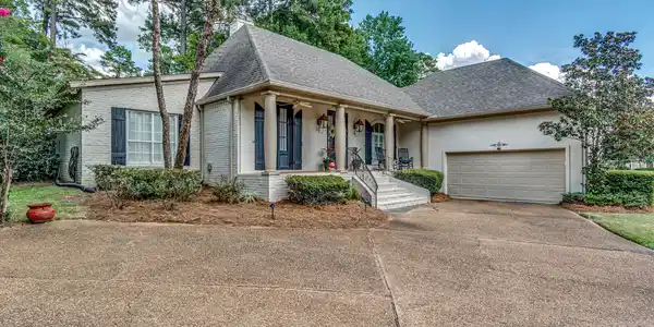 436 Ridge Circle
