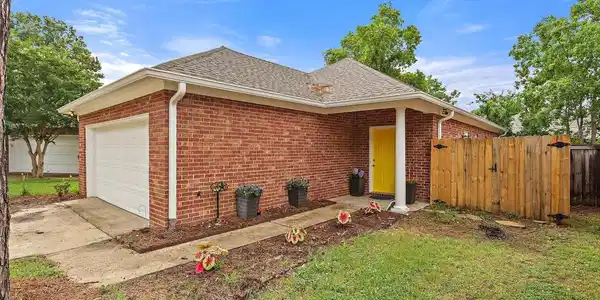 120 Norfolk Cove