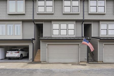 62 Breakers Lane