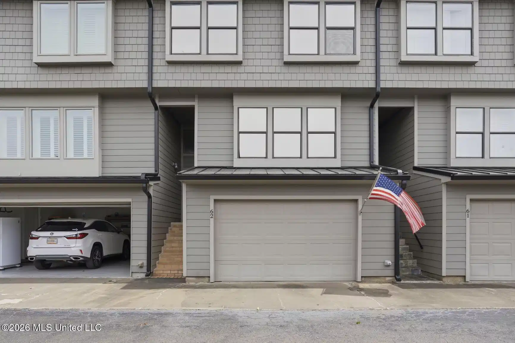 Image 1: Welcome to 62 Breakers Lane!