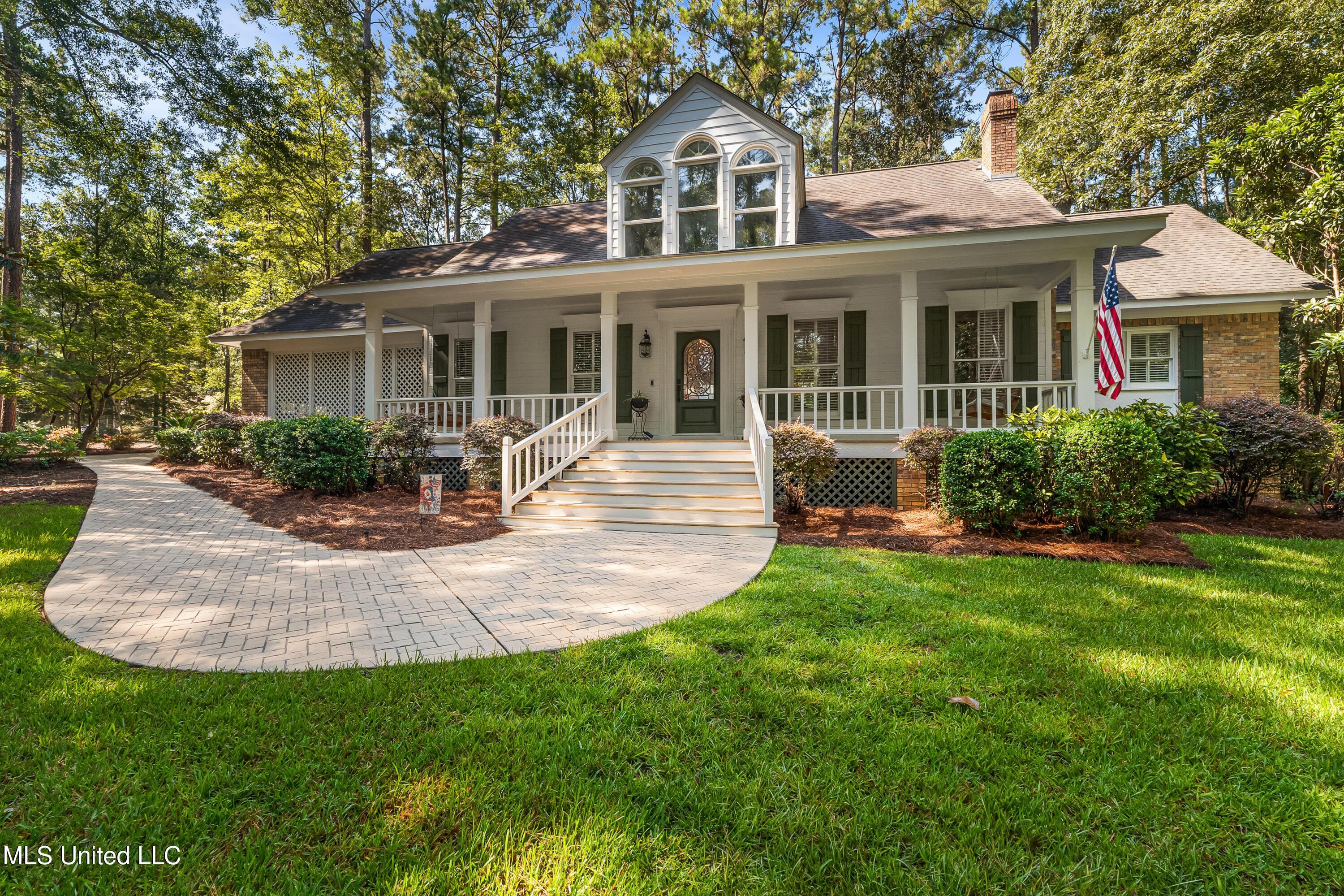Image 2: 22_Canebrake_Blvd-2