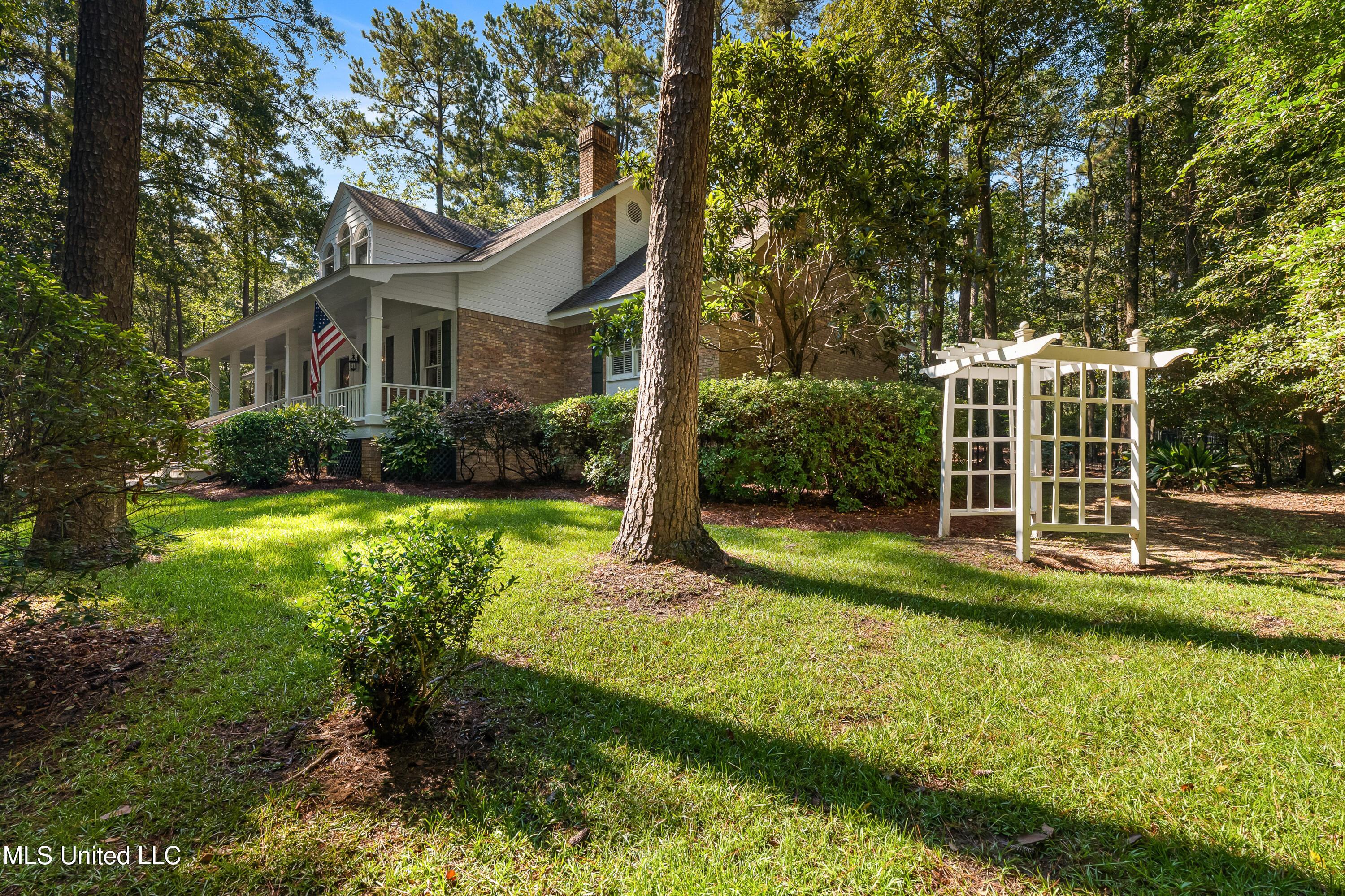 Image 3: 22_Canebrake_Blvd-3