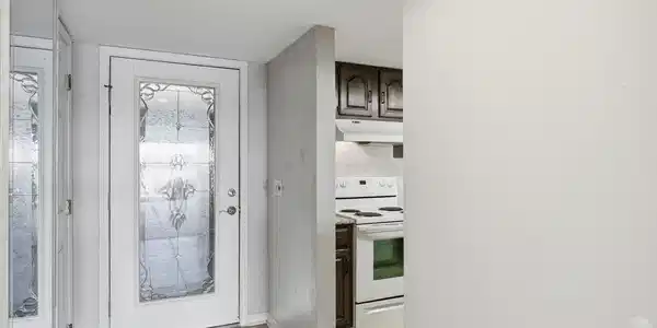 Image 2: 01-157 Dyke Rd unit #26 _ Home Tours MS