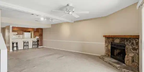Image 4: 03-157 Dyke Rd unit #26 _ Home Tours MS