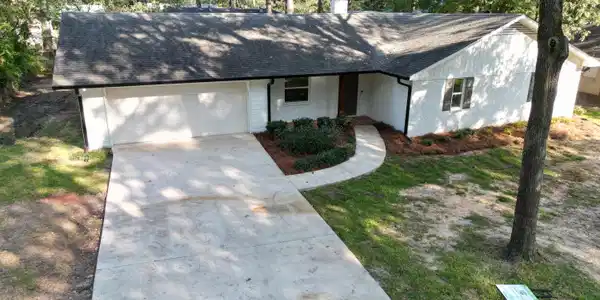 107 Pine Road