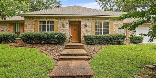 409 Parkway Rd Road