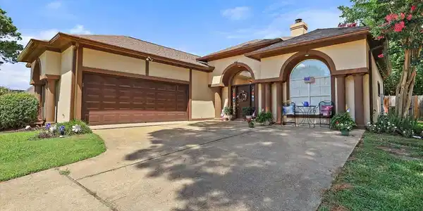 2165 W Fairway Drive