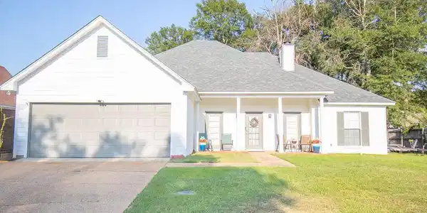 195 Mandarin Drive
