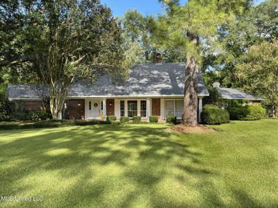 2357 Twin Lakes Circle