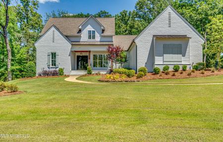 102 Silverleaf Drive