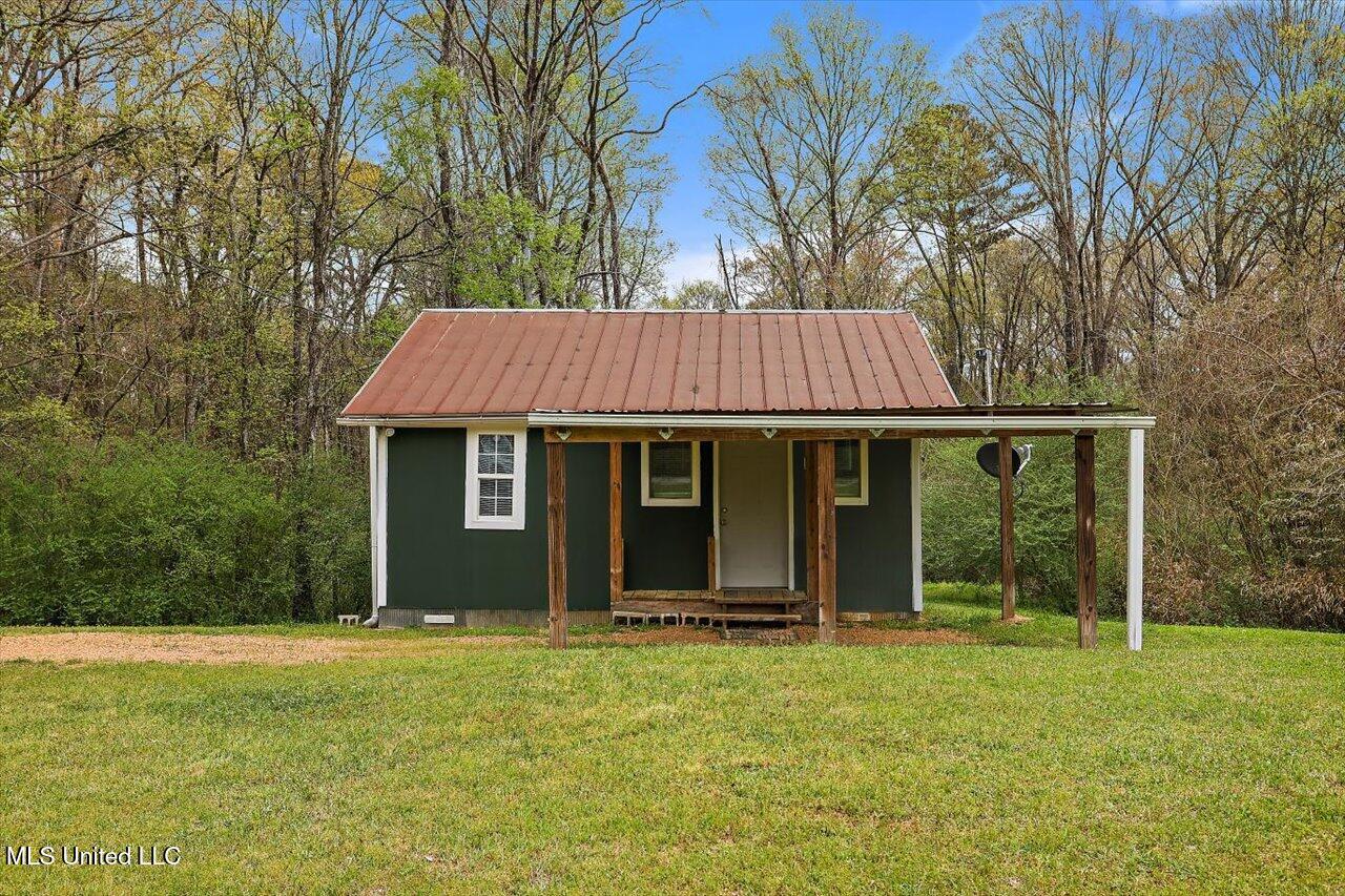 Image 1: Front of home