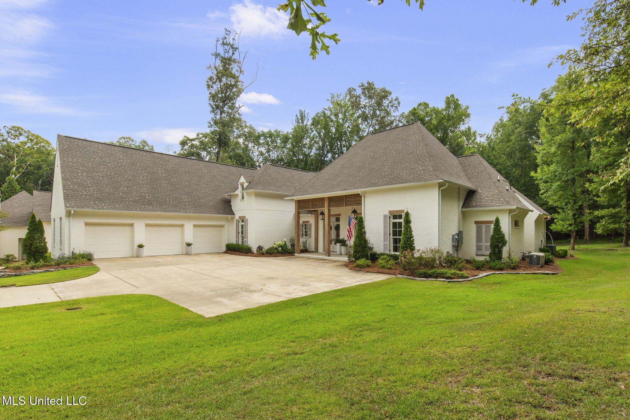 Image 4: 104-web-or-mls-309 Moonlight Hollow-104