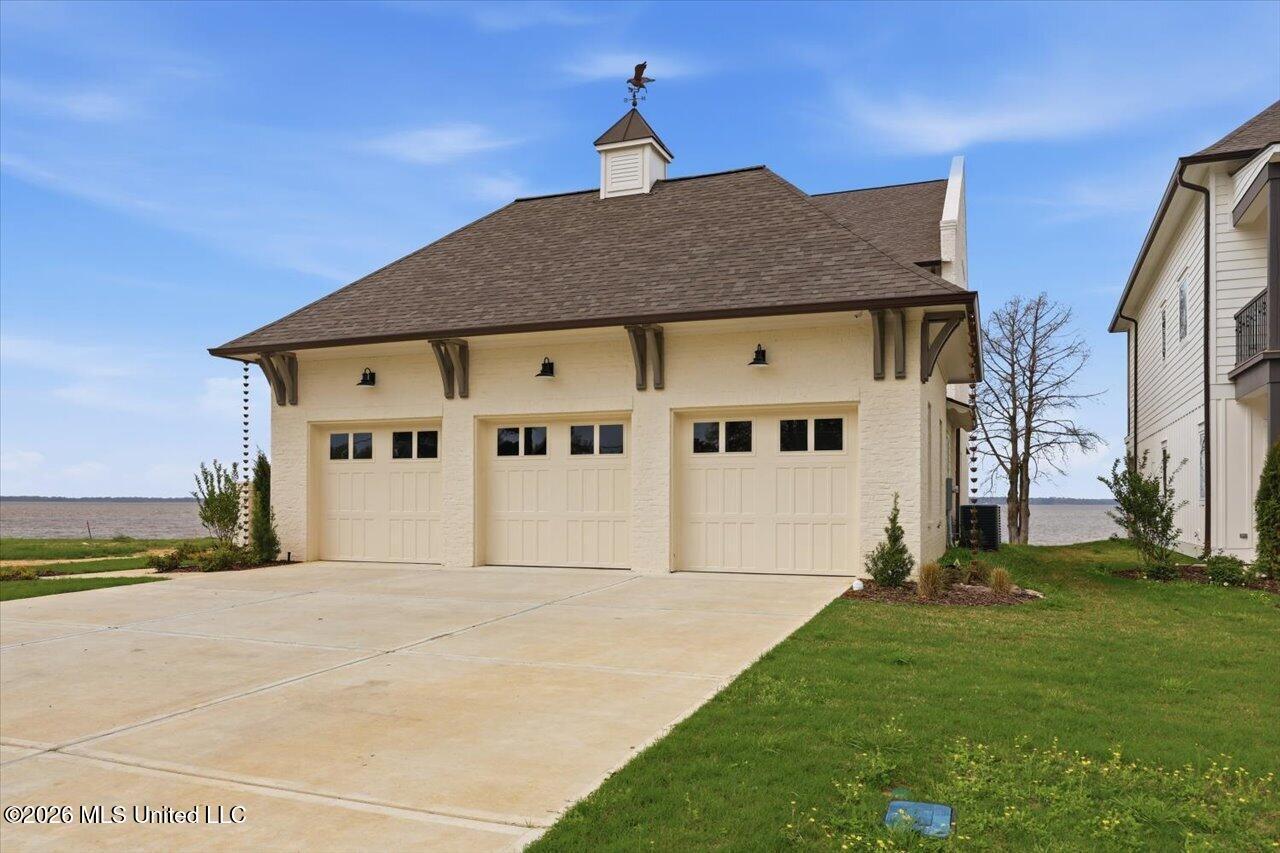 Image 3: 02-609 Osprey Cove _ Home Tours MS