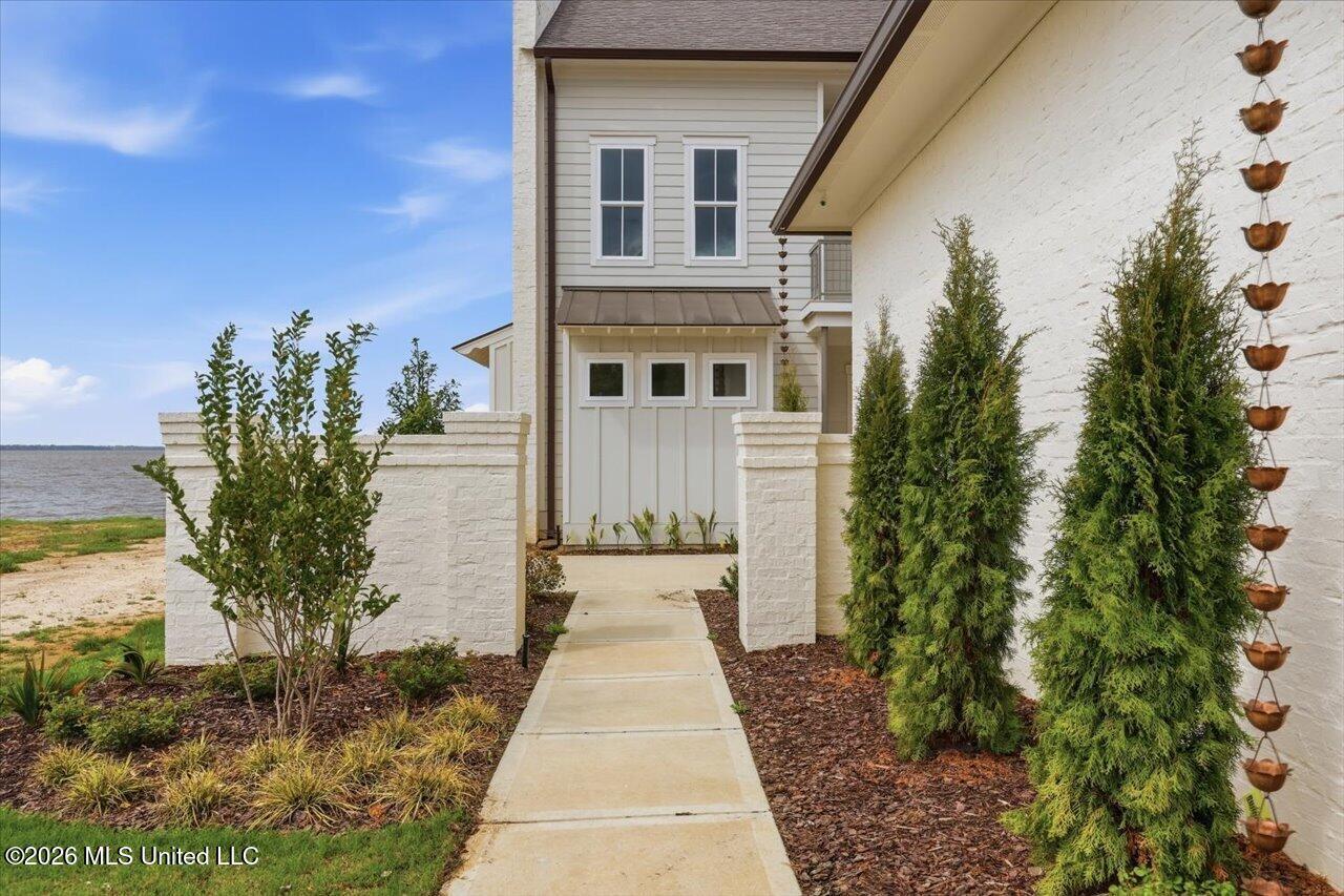 Image 4: 03-609 Osprey Cove _ Home Tours MS