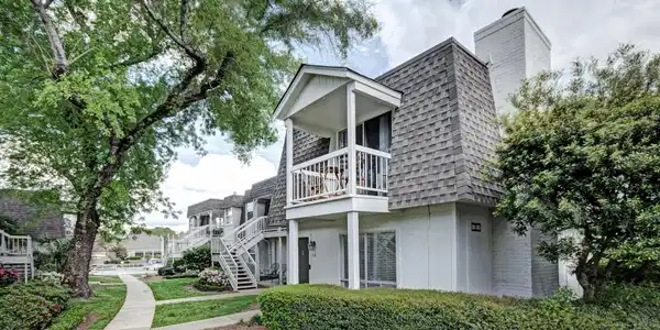 550 Post Road