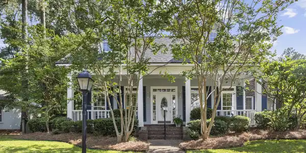 279 Bayview Drive