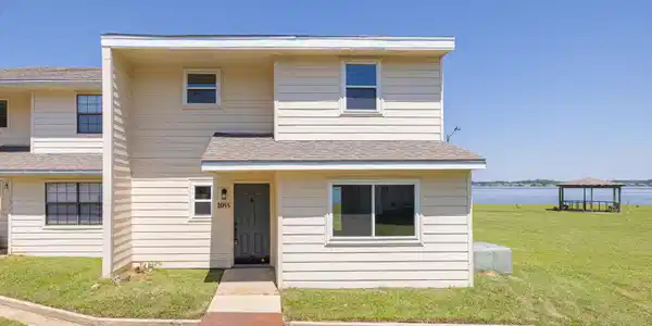1055 Windrose Drive