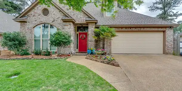3083 E Fairway Drive